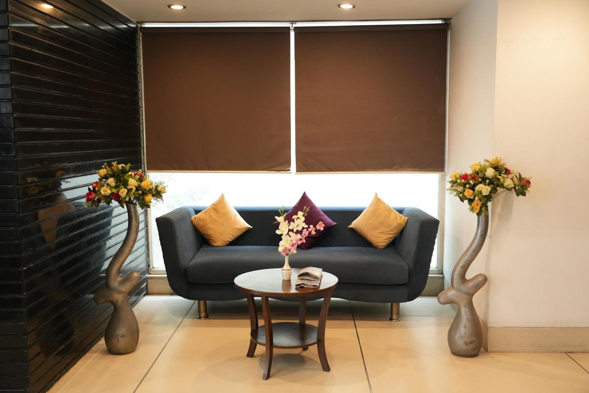 Hotel Clarks Collection Bhavnagar Exterior photo